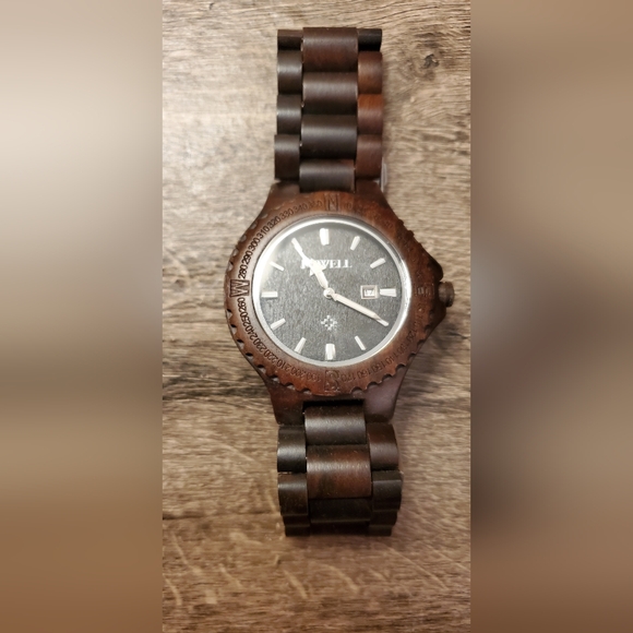 Bewell natural wood watch - Picture 1 of 3